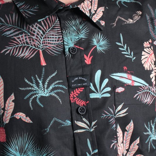 Camisa Globe Manga Curta Sunburnt Preto