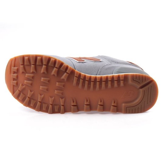 Tênis New Balance 574 Traditionnels Cinza/Marrom