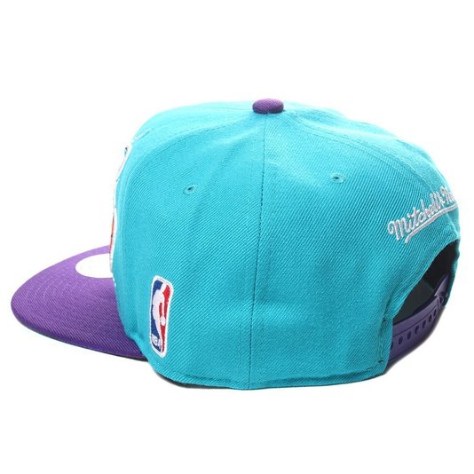 Boné Mitchell & Ness Charlotte Hornets Azul/Roxo