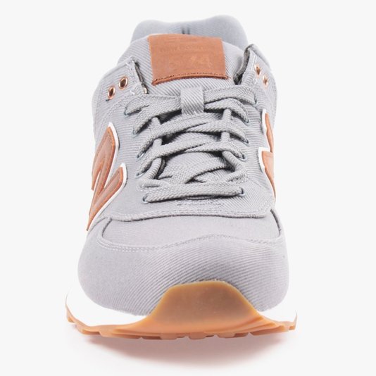 Tênis New Balance 574 Traditionnels Cinza/Marrom