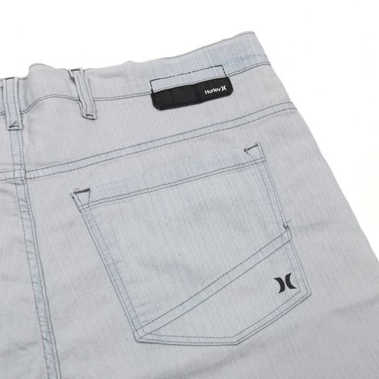 Bermuda Hurley Oversize Sky Azul Claro