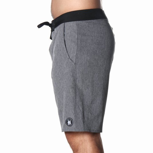 Bermuda Rock City Boardshort Basic Cinza/Preto