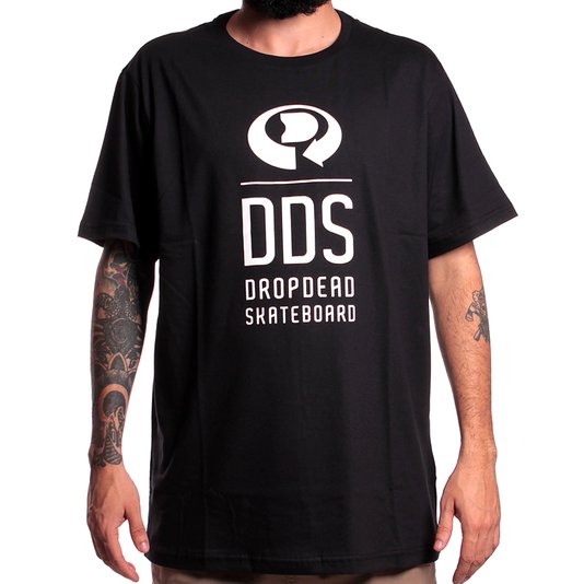 Camiseta Drop Dead DDS Logo 2 Preto