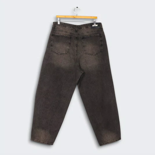 Calça Aston Jeans Tradicional Preto