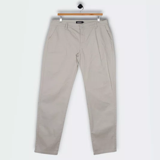 Calça Aston Sarja Tradicional Caqui