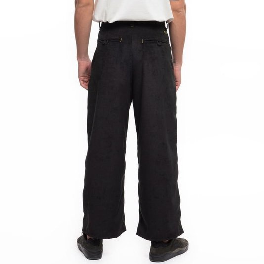 Calça Privê The Magnus Velvet Preto
