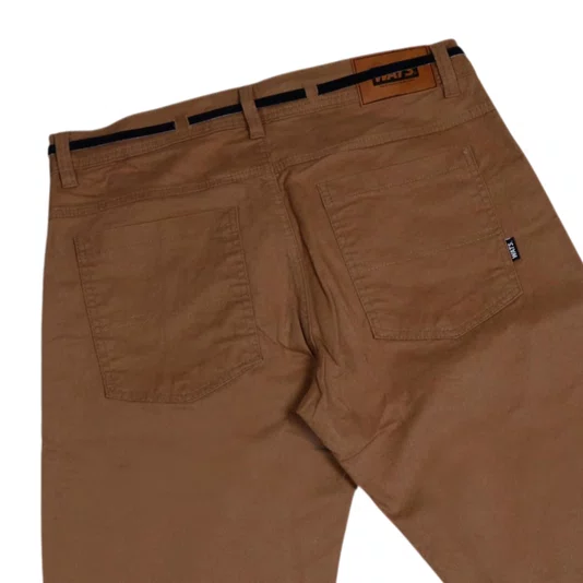 Calça Wats Sarja Tradicional Bege