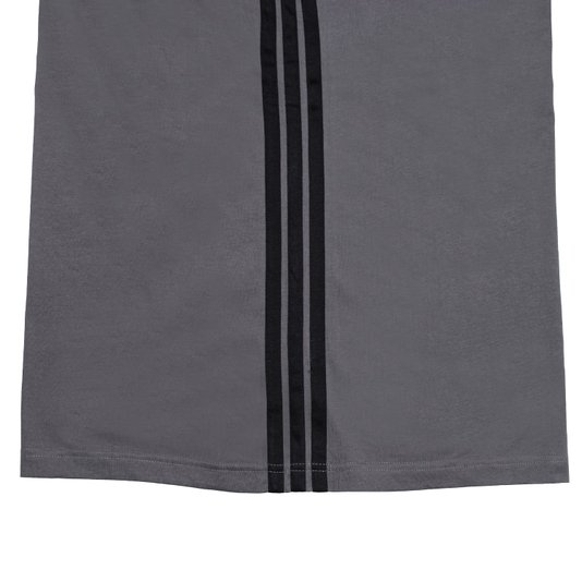Camiseta Adidas Essentials 3 Stripes Cinza Chumbo