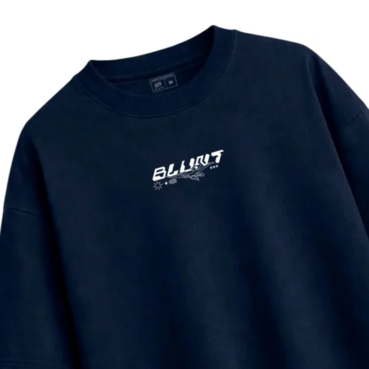 Camiseta Blunt Over Flariel Azul Marinho