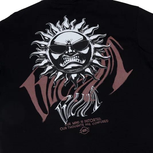 Camiseta Blunt Oversize Gleam Preto