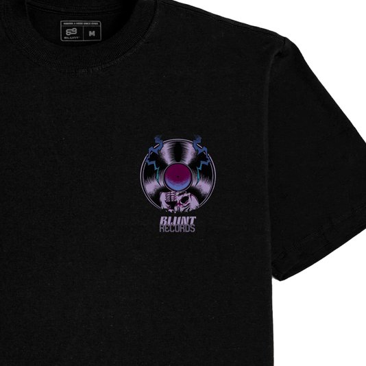 Camiseta Blunt Oversized Vinyl Preto