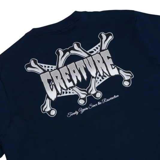 Camiseta Creature Still Dead Xx Azul