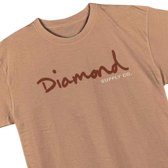 Camiseta Diamond Og Script Caqui