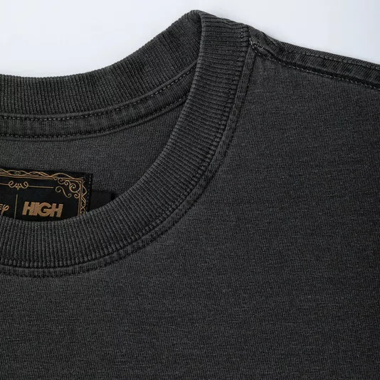 Camiseta High X Disney Mickey Scrip Preto