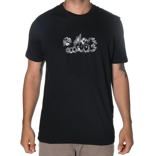 Camiseta Lost Black Skulls Preto