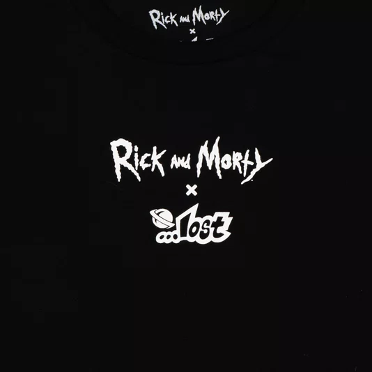 Camiseta Lost Rick And Morty Get Schwifty Preto
