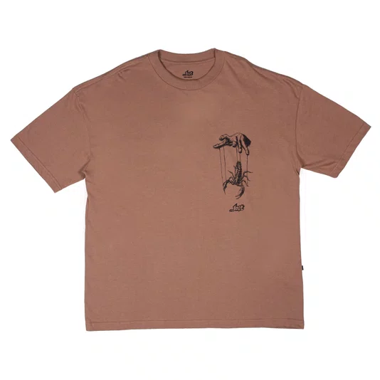 Camiseta Lost Scorpion Marrom