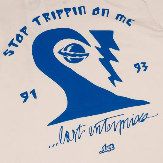 Camiseta Lost Tripping Wave Creme