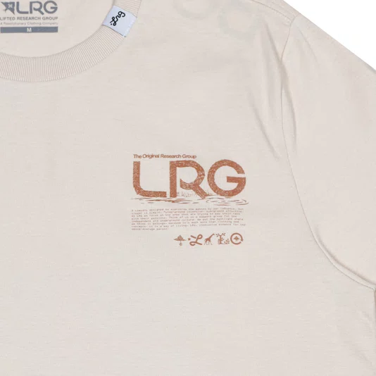 Camiseta Lrg Thinking About Trees Tee Areia