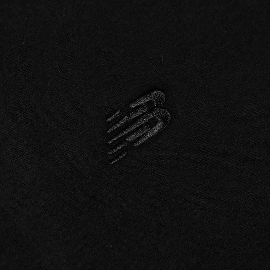 Camiseta New Balance Small Logo Preto