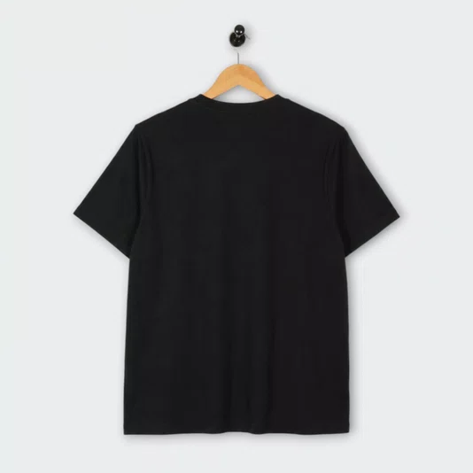 Camiseta New Era Basica Neyyan Preto