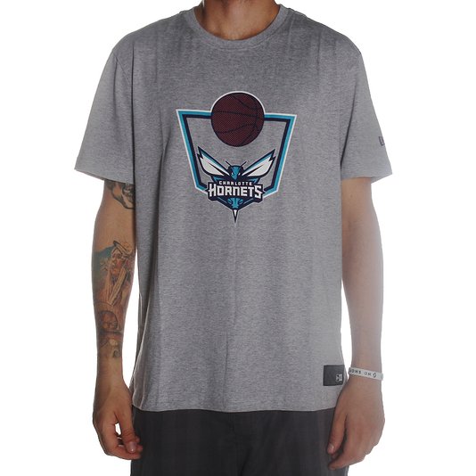 Camiseta New Era Charlotte Hornets Play Mescla