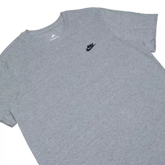 Camiseta Nike Mc Nsw Club Cinza
