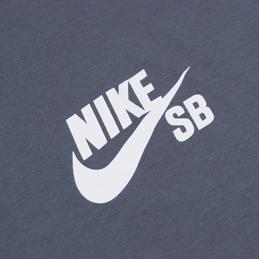 Camiseta Nike Sb Logo Skate Cinza