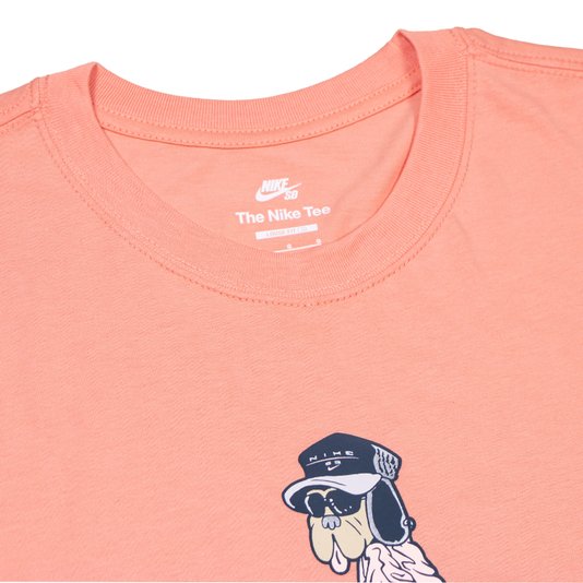 Camiseta Nike Sb M90 Oc Dunk Dog Salmão