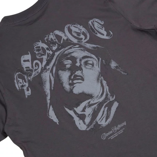 Camiseta Plano C. Divine Suffering Cinza