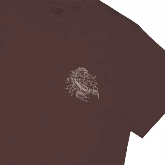 Camiseta Plano C. Scorpion Marrom