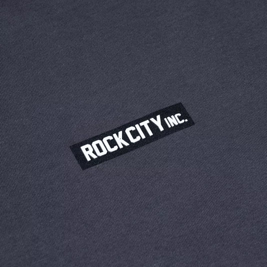 Camiseta Rock City Logo Rubberized Cinza Chumbo