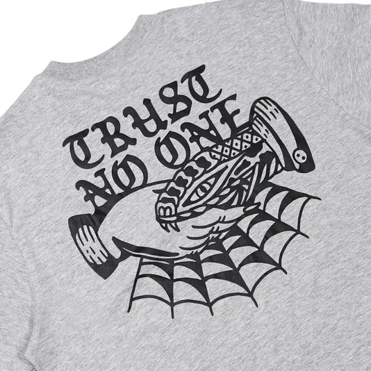 Camiseta Rock City Relax Trust No One Cinza Mescla