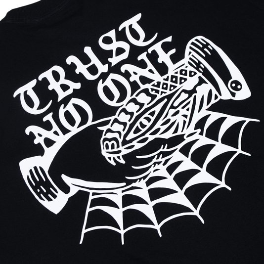 Camiseta Rock City Relax Trust No One Preto
