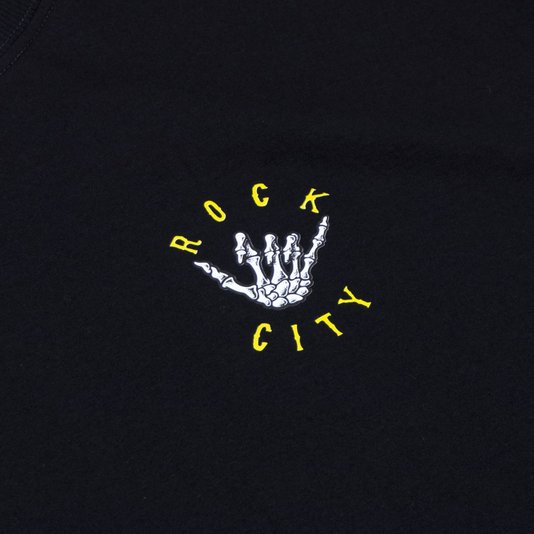Camiseta Rock City x Nanda Bond Summer Times Preto