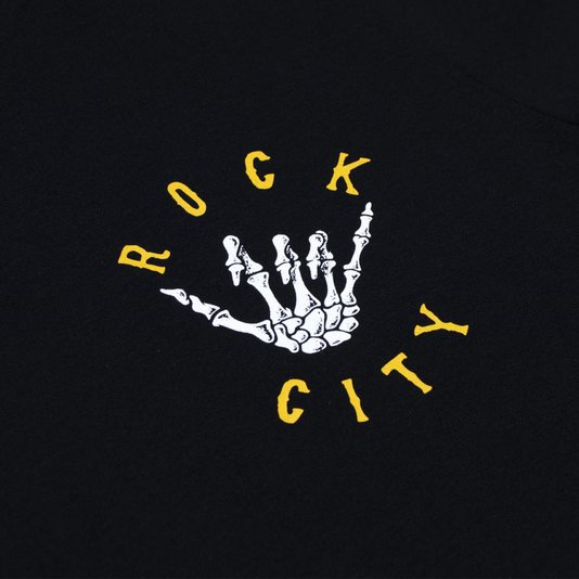Camiseta Rock City X Nanda Hang Loose Big Juvenil Preto