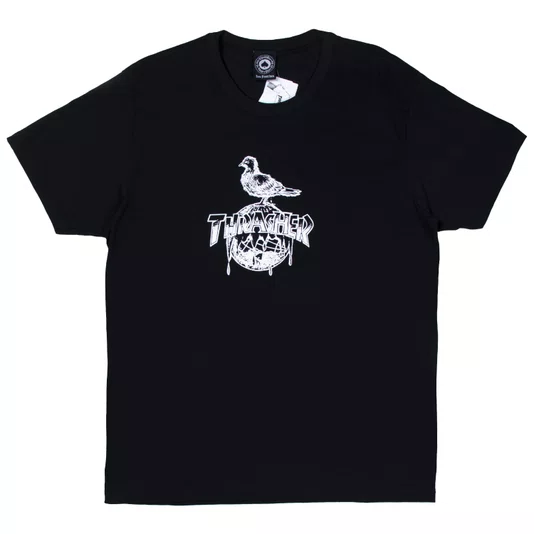 Camiseta Thrasher Anti Hero Cover The Earth Preto