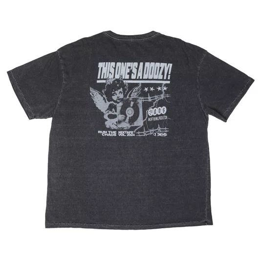 Camiseta Vans Earthbound Outsized Cinza Escuro