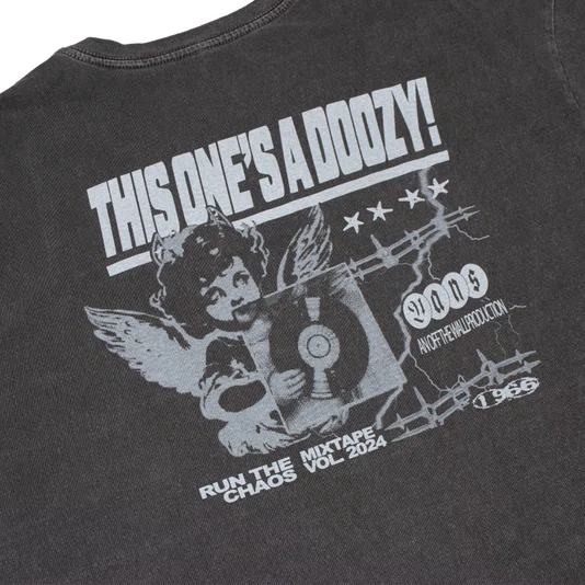 Camiseta Vans Earthbound Outsized Cinza Escuro
