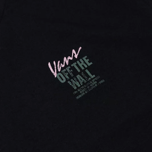Camiseta Vans Lady Wall Outsized Preto