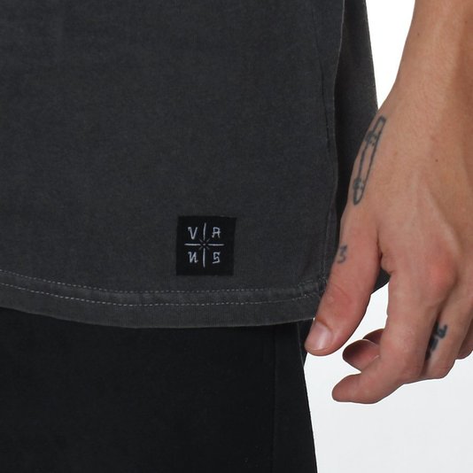 Camiseta Vans Premium Elijah Berle Preto