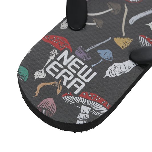Chinelo New Era Cogumelos Preto