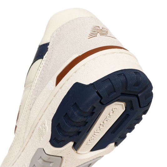 Tênis New Balance Nb 550 Branco/Bordô