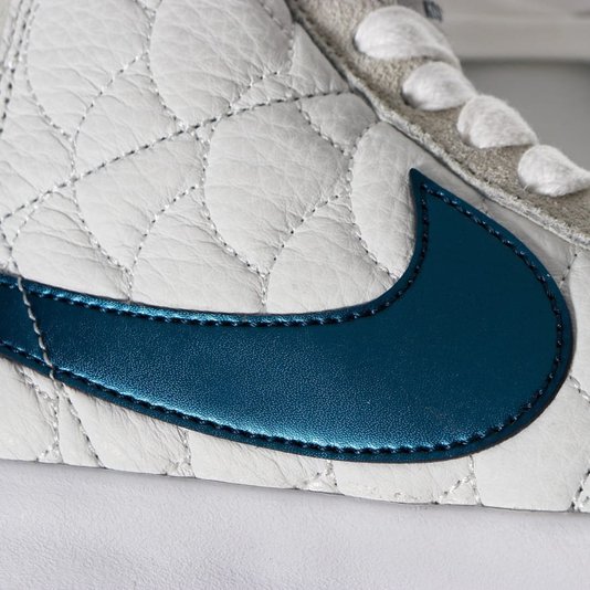 Tênis Nike Sb Blazer Zoom Mid Erik Coston Branco/Azul