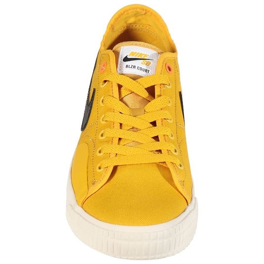 Tênis Nike Sb Blazer Court Dvdl Amarelo/Preto/Branco