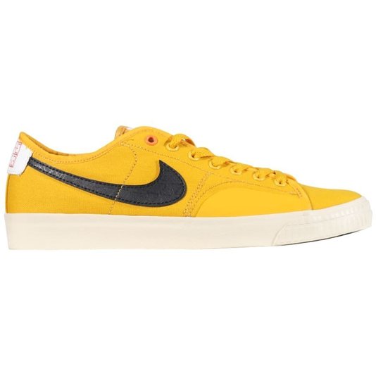 Tênis Nike Sb Blazer Court Dvdl Amarelo/Preto/Branco