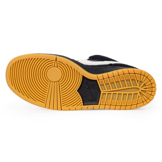 Tênis Nike Sb Dunk Low Pro Preto/Branco