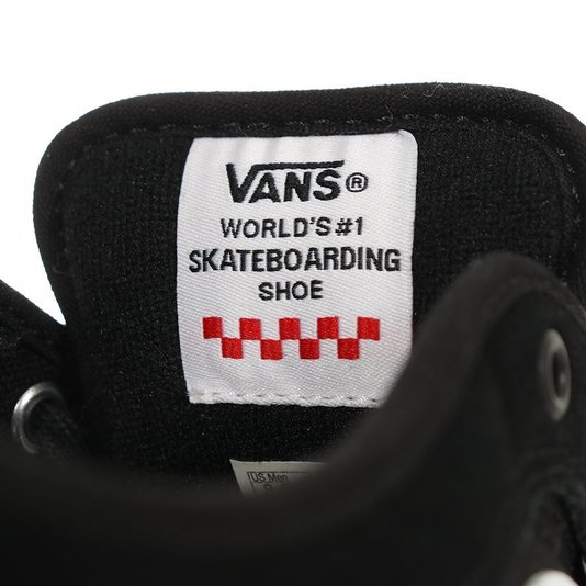 Tênis Vans Chukka Low Sidestripe Preto/Branco