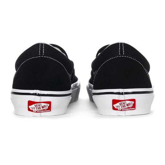 Tenis Vans Skate Slip-On Preto/Branco