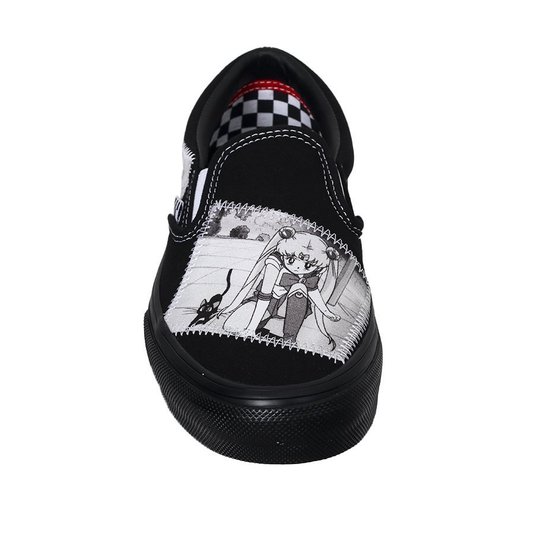Tênis Vans Skate Slip-On X Sailor Moon Preto/Branco